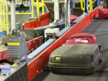 Luggage transportation with MOVIGEAR®